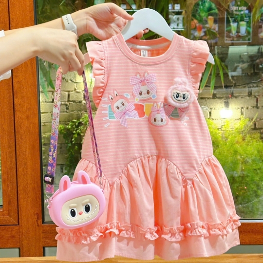 Đầm Labubu đính nổi